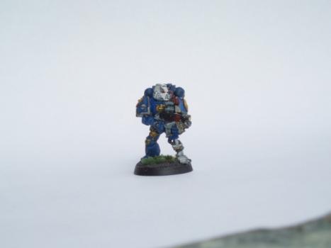 Tyranid Hunter by alphatier joe
