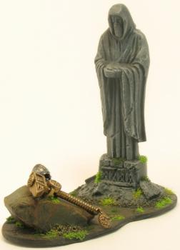 Warhammer Statue by Derzila