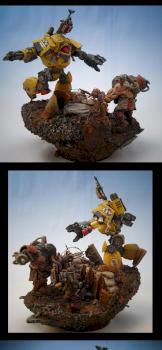 Forgeworld Imperial Fists Contemptor vs Chaos Renegades by greeble