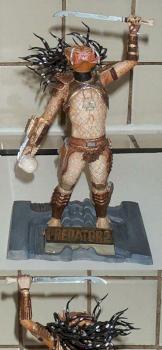 Predator 2 -- 10 Inch Tall Model Kit by PaladinHeart