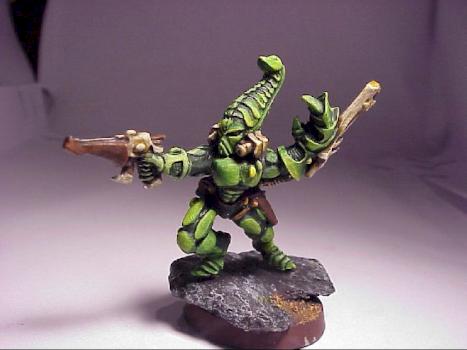 Striking Scorpian Exarch by SolidSnake