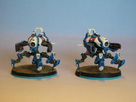 Infinity Armbots by Charno