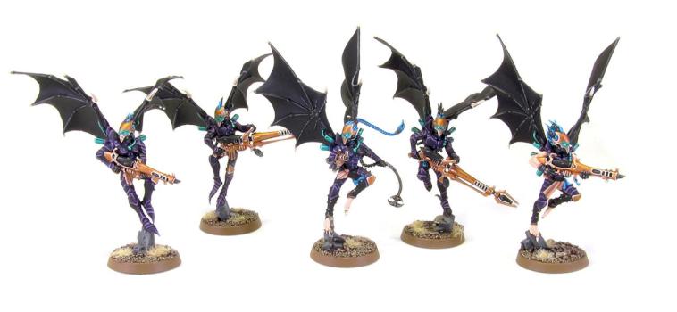 Dark Eldar Scourges by richardvan