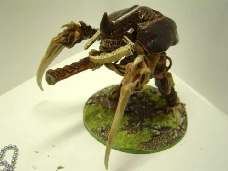 Carnifex Tyranides --vue de face/haut-- by XeNoWolF