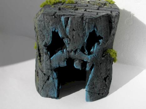 Stone back by Tuhis