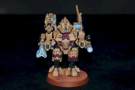 Tau Empire XV8 Battlesuit Commander by miniaturesshop