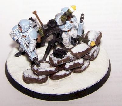 Imperial Guard mortar team 3 in winter camo by moon46