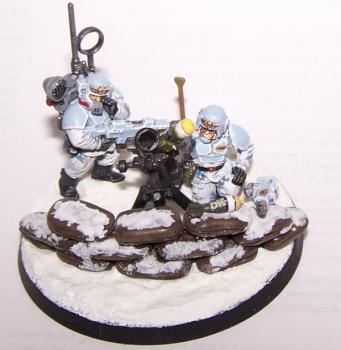 Imperial Guard mortar team in winter camo by moon46