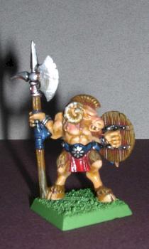 Beastman halberdier by MwG