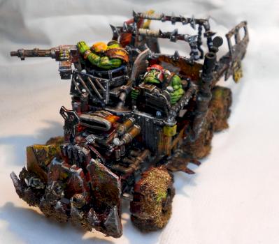 Ork Trukk by Emi!