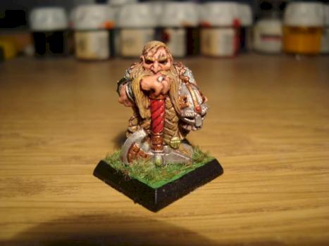 Dwarf Lord with Great Weapon by Pablo567