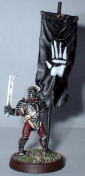 Uruk-Hai Standartenträger by Hive Tyrant