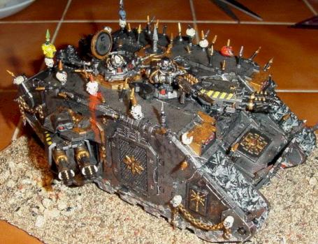 Chaos land raider by Robertus