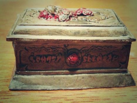 Vampire's Sarcophagus by Cheesesock