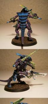 Tyranid Warrior with Boneswords by Treveron