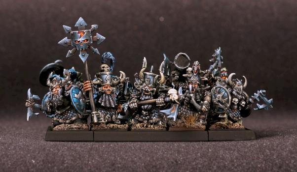the Dwarves of Fire Canyon Unit with command group by Comitiva Carmina