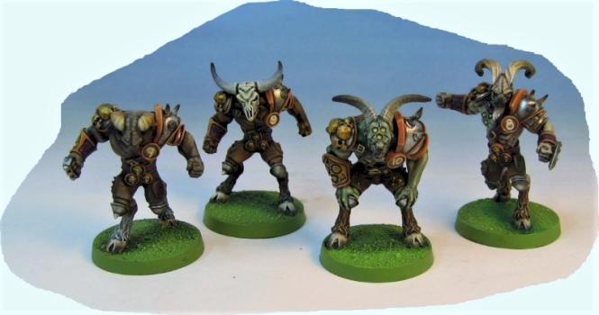 Blood Bowl Beastmen by Madzi