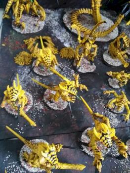 Tyranid swarm by feekejames