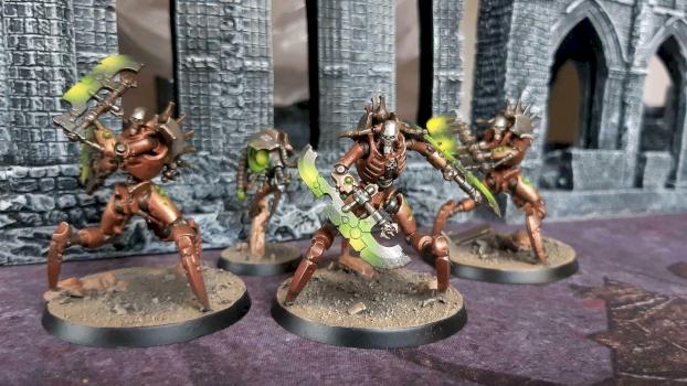 Necron Skorpekh Destroyers by doghart