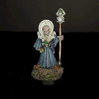 Genestealer Cult Magus by kaiserdean