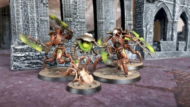 Necron Skorpekh Destroyers by doghart