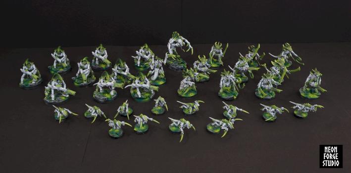 Tyranids by NeonForgeStudio