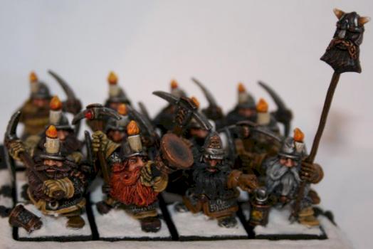Dwarf Miners by Arekarkadiusz