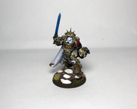 Captain in Gravis armour by Shweeble