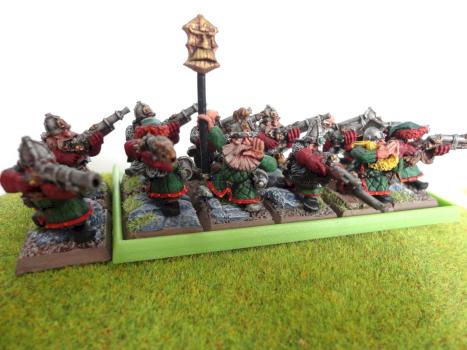 Old school Dwarf thunderers by Dohkoj