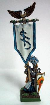High Elf Battle Standard Bearer by Scott ExV