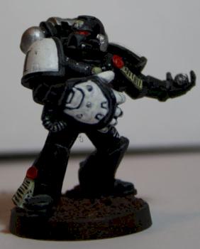 Black templar powerfist by antares45