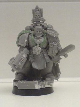 Space MArine Leader by mreiter