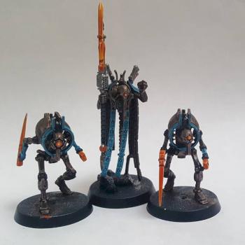 Necron Plasmancer and Cryptothralls by MPM