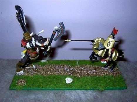 Minotaur and Knight diorama by Darkchylde