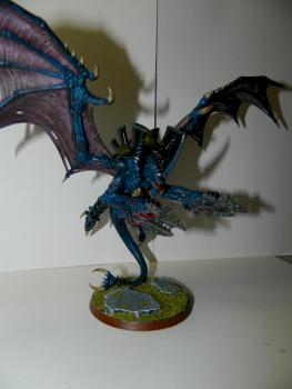 Tyranid Flying Hive Tyrant by Rustyeh