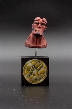 Hellboy bust by Rastafaritz