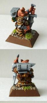 Dwarf armourer by Dartt