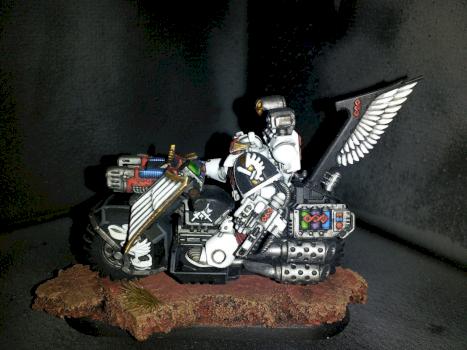 Space Marine Apothecary Biker by Karkull