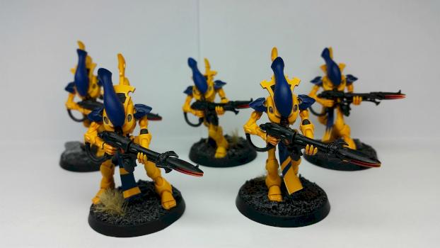 Eldar Iyanden Wraithguard by MegaScience