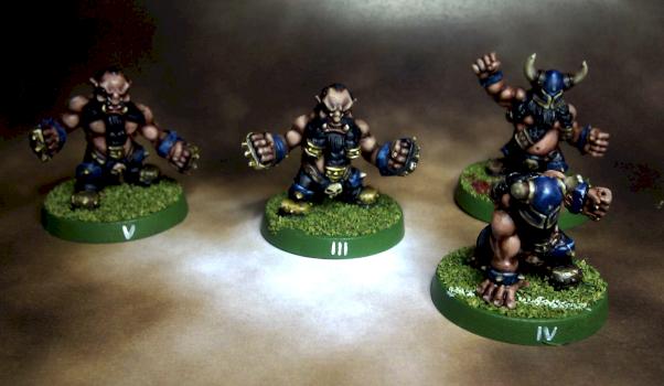 Chaos Dwarves by Tomguro