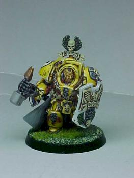 Captain Lysander of the Imperial Fists by Prodigalson