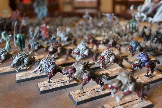 Vampire Counts Dire Wolves by Lazareto86