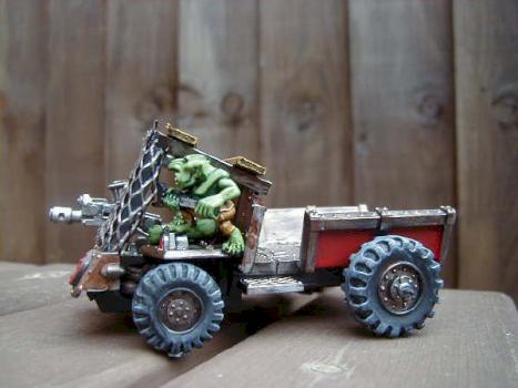 Grot rigger on Trukk by krakgrenade