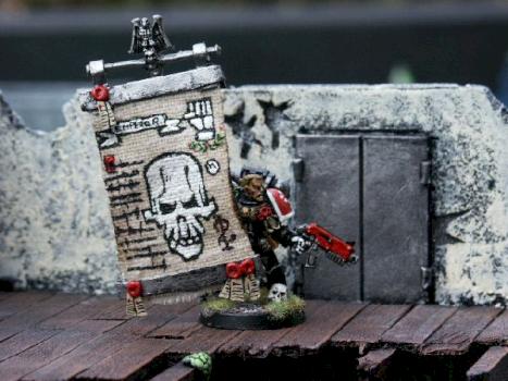 White Fists standart bearer by Gereth