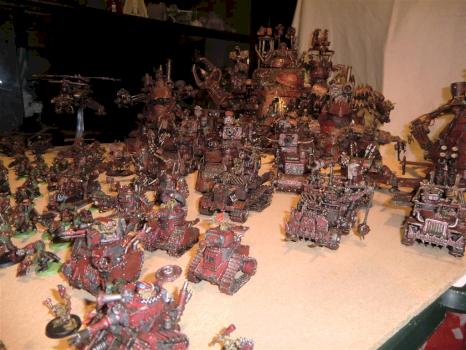 Evil Sunz Ork Army by Logan2606
