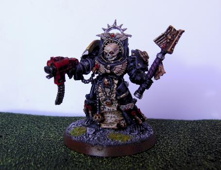 Black Templar chaplain terminator by Yarkan