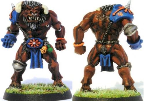 BloodBowl Minotaur by El Hombre