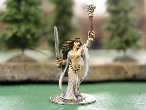 Bretonnian sorceress by obenda
