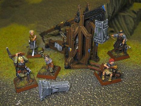 Bretonnian Trebuchet and Crew by ChosenStudios