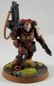 Primaris Blood Angel Lieutenant by csulli13